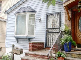 Home for Sale Maspeth, Queens