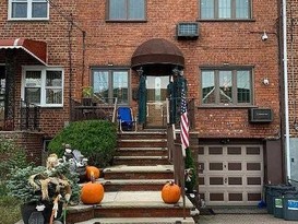 Home for Sale Maspeth, Queens