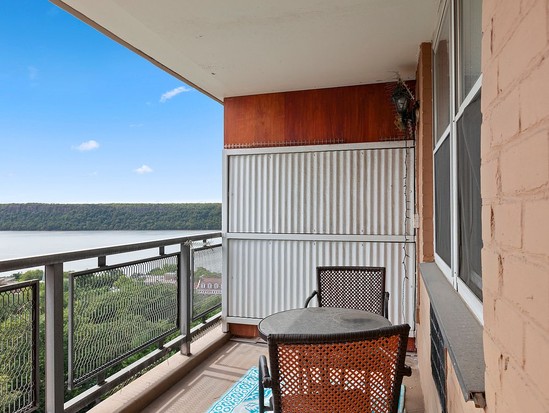 Condo for Sale Riverdale, Bronx