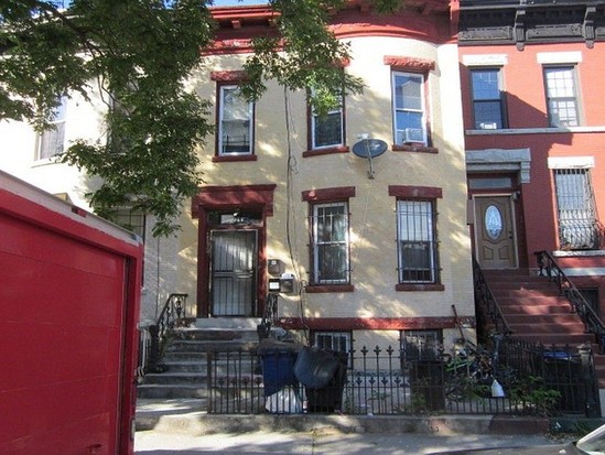 Single-family for Pre-foreclosure / auction Bedford Stuyvesant, Brooklyn