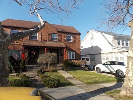 Home for Pre-foreclosure / auction Flushing, Queens