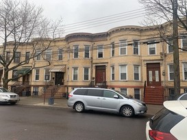 Home for Pre-foreclosure / auction Ridgewood, Queens