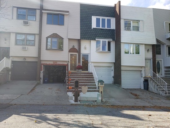 Townhouse for Sale Huguenot, Staten Island