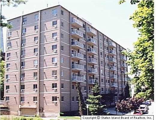 Condo for Pre-foreclosure Shore Acres, Staten Island