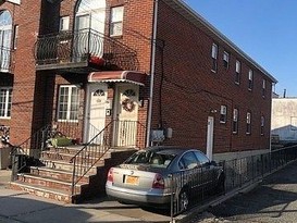 Home for Sale Maspeth, Queens