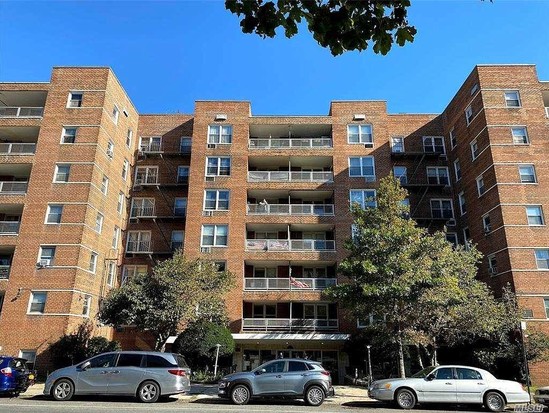 Condo for Sale Woodside, Queens