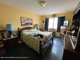 Home for Sale Maspeth, Queens