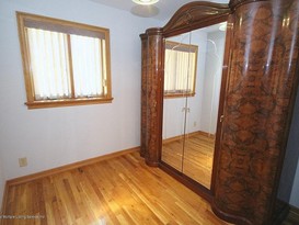 Home for Sale Arrochar, Staten Island