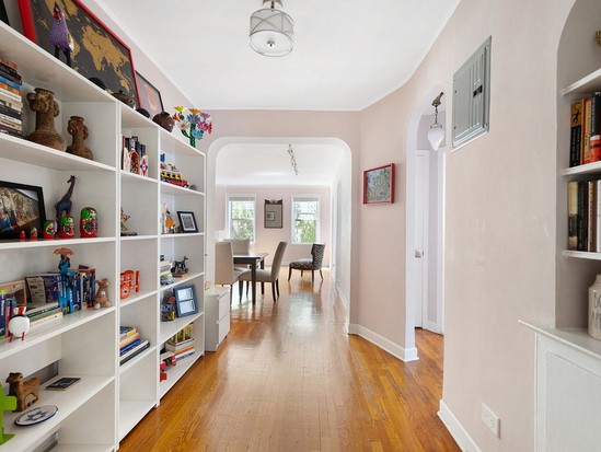 Condo for Sale Dimtas Park, Brooklyn