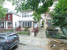 Home for Pre-foreclosure / auction East Flatbush, Brooklyn