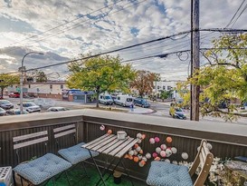 Home for Sale Maspeth, Queens