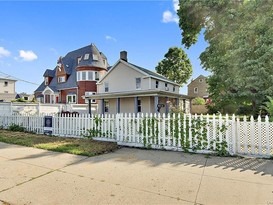 Home for Sale City Island, Bronx