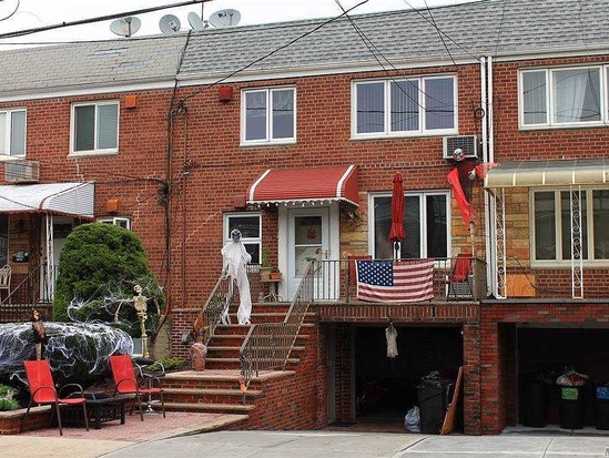 Multi-family for Sale Maspeth, Queens