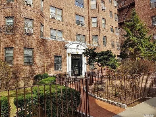 Condo for Sale Rego Park, Queens