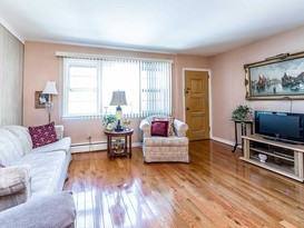 Home for Sale Maspeth, Queens