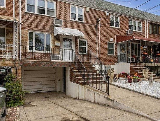 Multi-family for Sale Maspeth, Queens