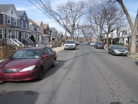 Home for Pre-foreclosure / auction East Flatbush, Brooklyn