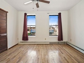 Home for Pre-foreclosure / auction Crown Heights, Brooklyn