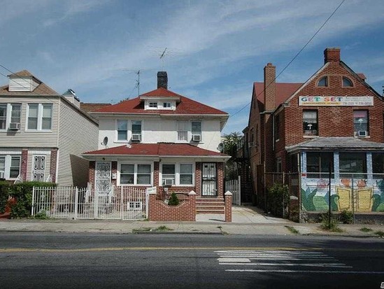 Single-family for Pre-foreclosure East Flatbush, Brooklyn