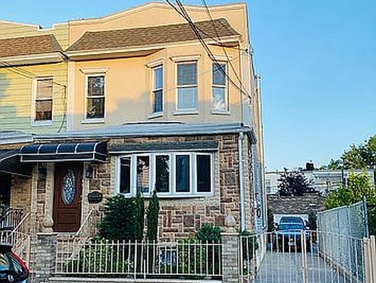 Multi-family for Sale Maspeth, Queens