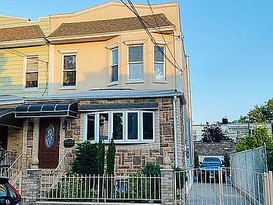 Home for Sale Maspeth, Queens