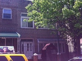 Home for Pre-foreclosure Tremont, Bronx