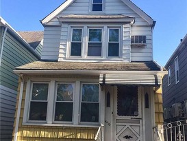 Home for Pre-foreclosure / auction Glendale, Queens