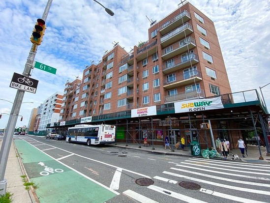 Condo for Sale Woodside, Queens