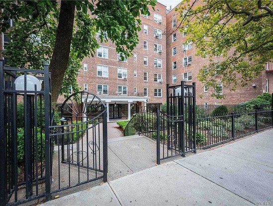 Condo for Sale Forest Hills, Queens