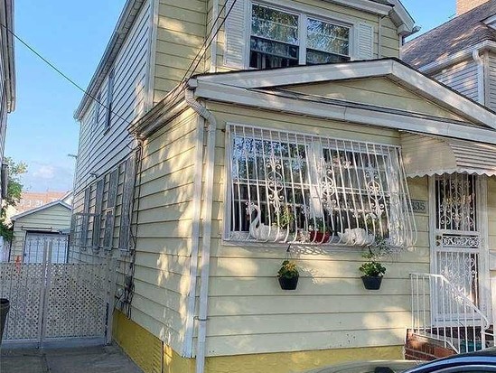 Multi-family for Sale Rego Park, Queens