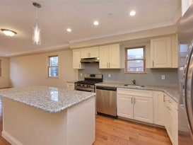 Home for New construction Maspeth, Queens