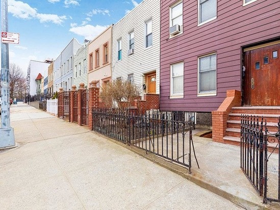 Townhouse for Sale Bushwick, Brooklyn