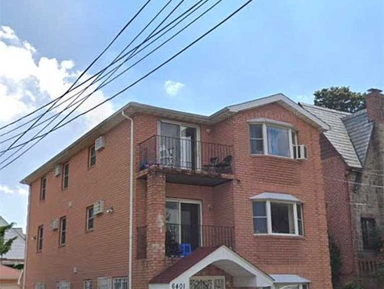 Multi-family for Sale Kew Gardens Hills, Queens