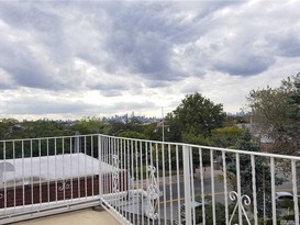 Home for Sale Maspeth, Queens