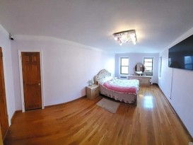 Home for Sale Rego Park, Queens