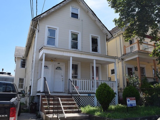 Multi-family for Pre-foreclosure / auction Mariners Harbor, Staten Island