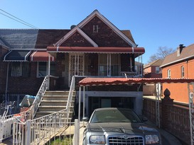 Home for Pre-foreclosure / auction Canarsie, Brooklyn