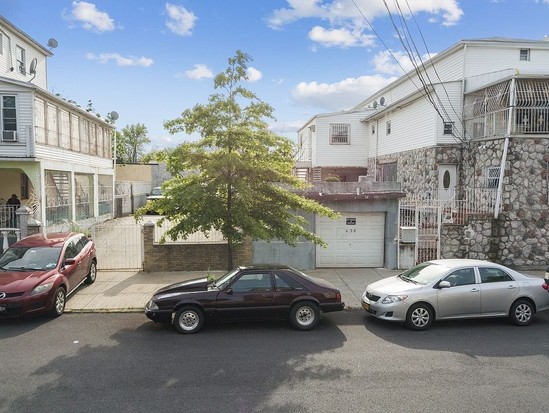 Single-family for Sale Soundview, Bronx