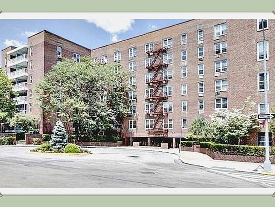 Condo for Sale Rego Park, Queens