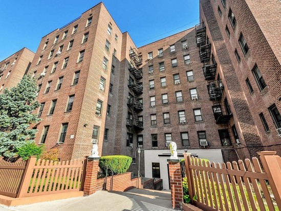 Condo for Sale Rego Park, Queens