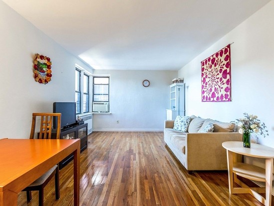 Condo for Sale Rego Park, Queens