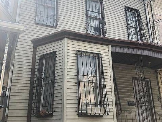 Townhouse for Sale East New York, Brooklyn