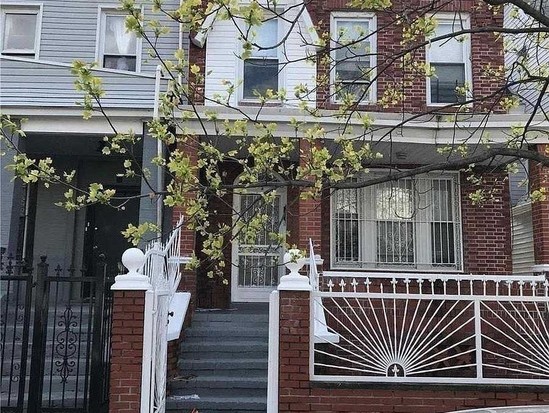 Multi-family for Pre-foreclosure / auction East New York, Brooklyn