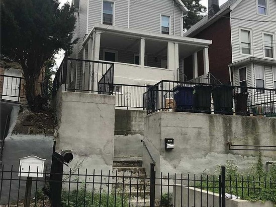 Multi-family for Sale Bronxwood, Bronx