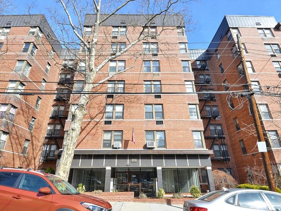 Condo for Sale Forest Hills, Queens