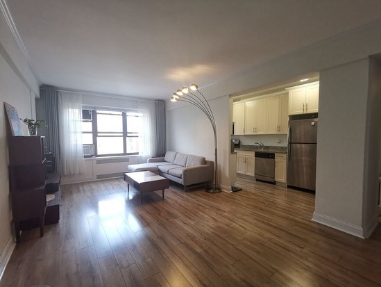 Condo for Sale Forest Hills, Queens