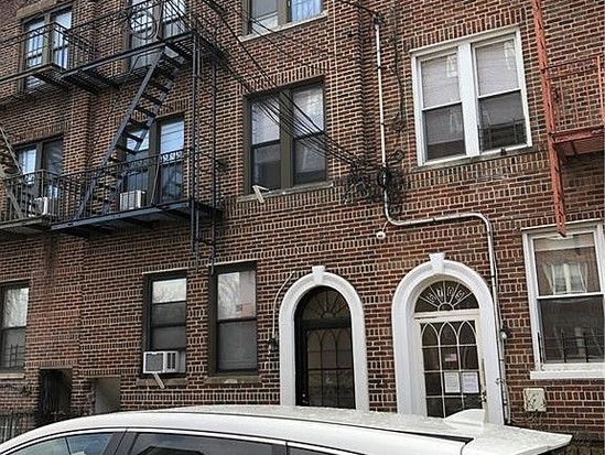 Multi-family for Sale Dyker Heights, Brooklyn