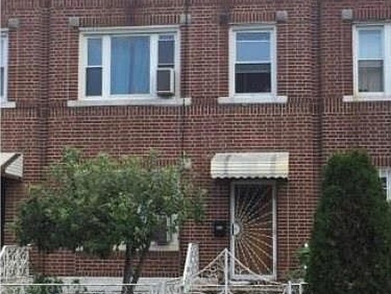 Single-family for Sale Bensonhurst, Brooklyn