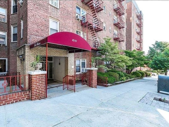 Condo for Sale Forest Hills, Queens