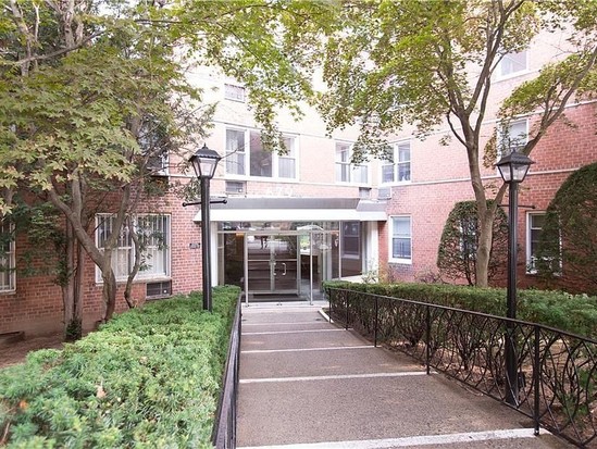 Condo for Sale Riverdale, Bronx